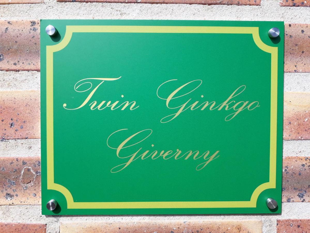 Twin Ginkgo Villa Giverny Exteriör bild